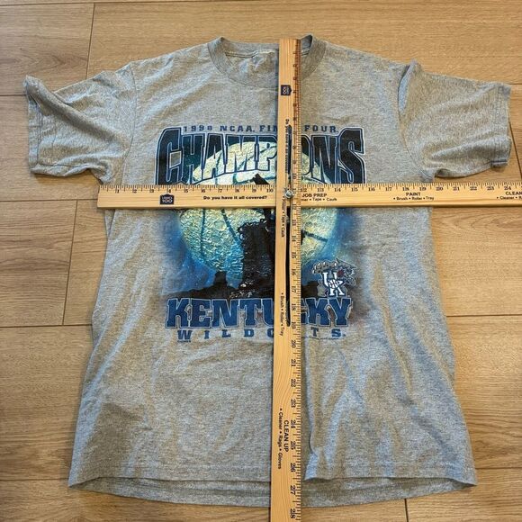 Vintage Nutmeg Mills Kentucky Wildcats 90s Basketball Final Four T-shirt Size M - Picture 4 of 5